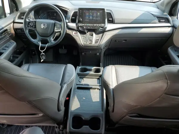 5FNRL6H75JB035056 2018 HONDA ODYSSEY - Image 8