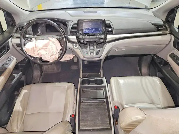 5FNRL6H75JB039043 2018 HONDA ODYSSEY - Image 8