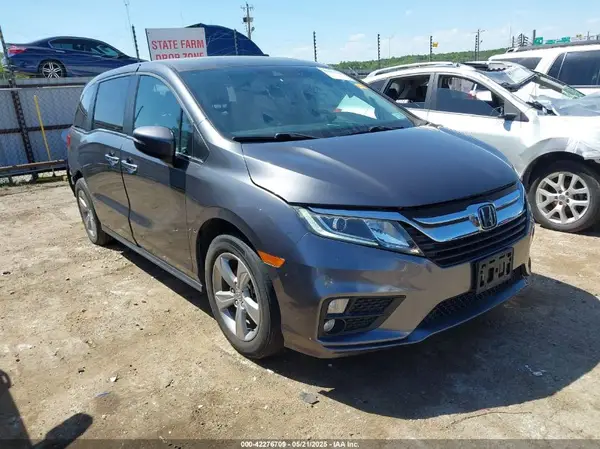 5FNRL6H75JB042816 2018 HONDA ODYSSEY - Image 1