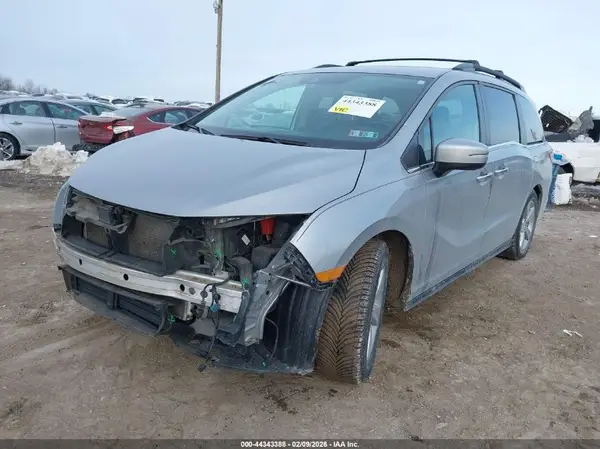 5FNRL6H75JB045618 2018 HONDA ODYSSEY - Image 2