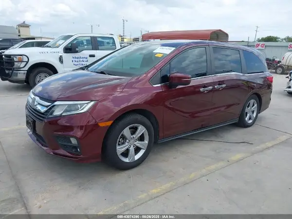 5FNRL6H75JB047031 2018 HONDA ODYSSEY - Image 2