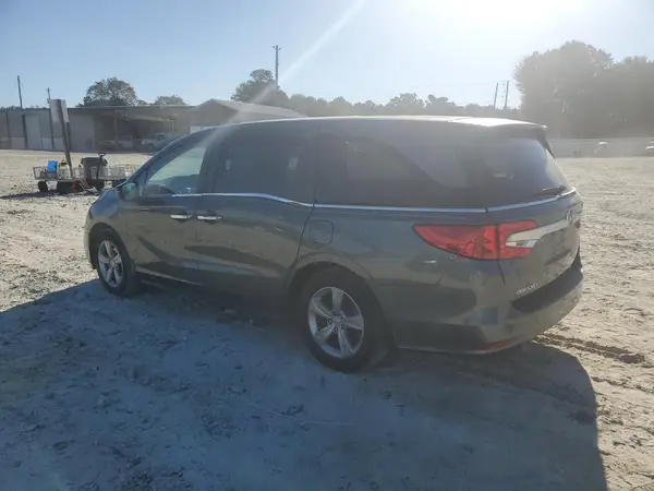 5FNRL6H75JB056473 2018 HONDA ODYSSEY - Image 2