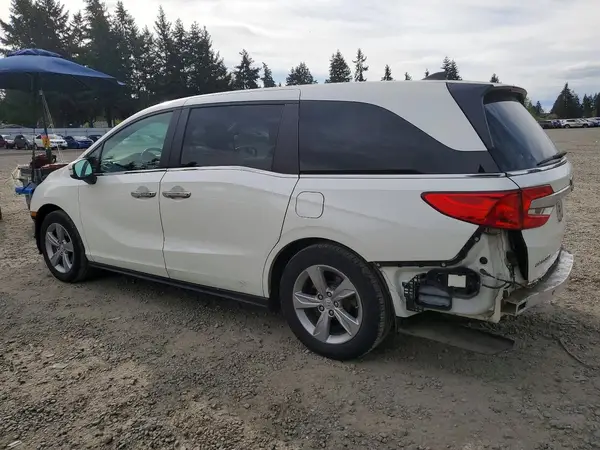 5FNRL6H75JB062838 2018 HONDA ODYSSEY - Image 2