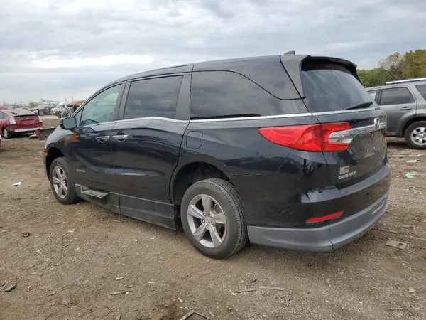 5FNRL6H75JB064671 2018 HONDA ODYSSEY - Image 2