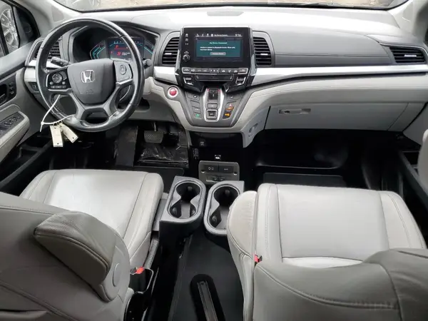 5FNRL6H75JB064671 2018 HONDA ODYSSEY - Image 8
