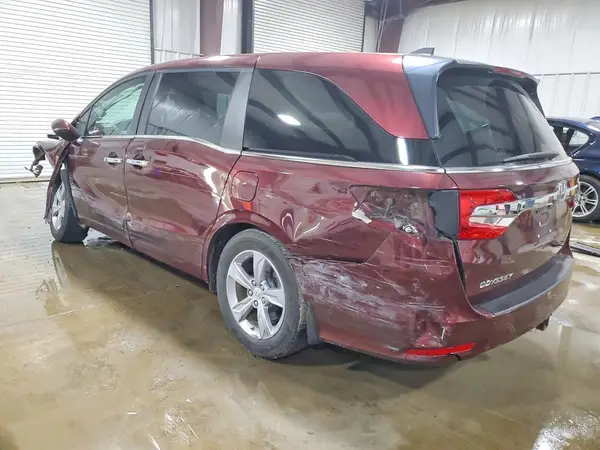 5FNRL6H75JB065089 2018 HONDA ODYSSEY - Image 2