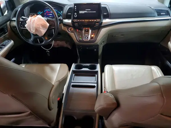 5FNRL6H75JB065089 2018 HONDA ODYSSEY - Image 8