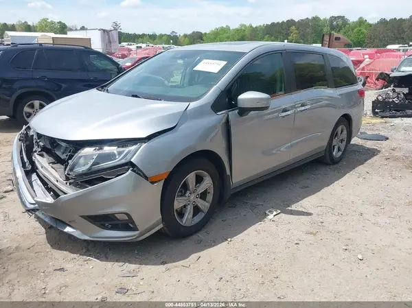 5FNRL6H75JB074486 2018 HONDA ODYSSEY - Image 2