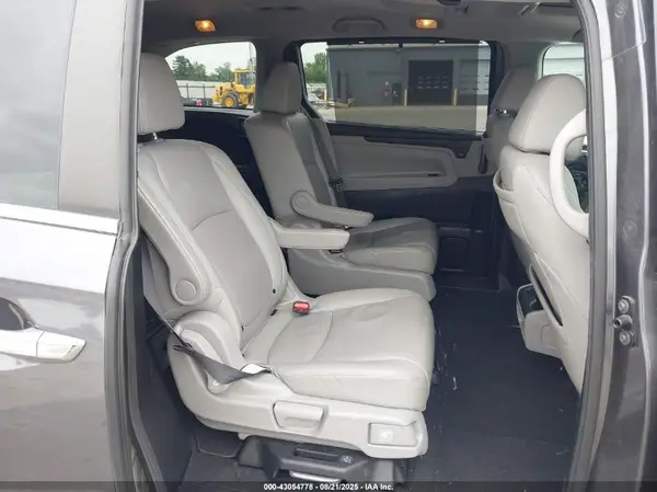 5FNRL6H75JB079316 2018 HONDA ODYSSEY - Image 8