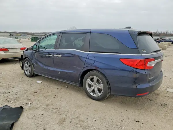 5FNRL6H75JB086556 2018 HONDA ODYSSEY - Image 2
