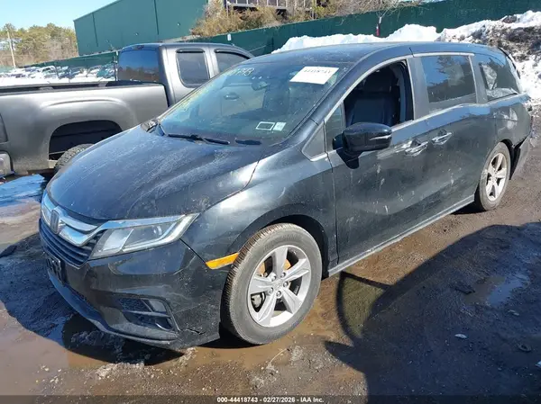 5FNRL6H75JB095211 2018 HONDA ODYSSEY - Image 2