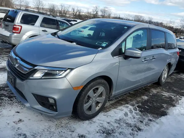 5FNRL6H75JB095497 2018 HONDA ODYSSEY - Image 1