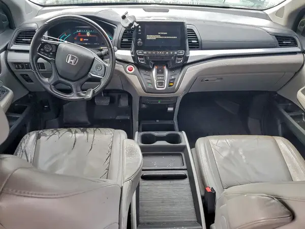 5FNRL6H75JB098769 2018 HONDA ODYSSEY - Image 8