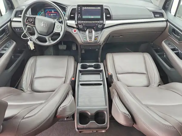 5FNRL6H75JB099405 2018 HONDA ODYSSEY - Image 8