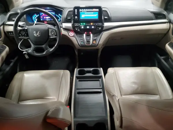 5FNRL6H75JB103159 2018 HONDA ODYSSEY - Image 8