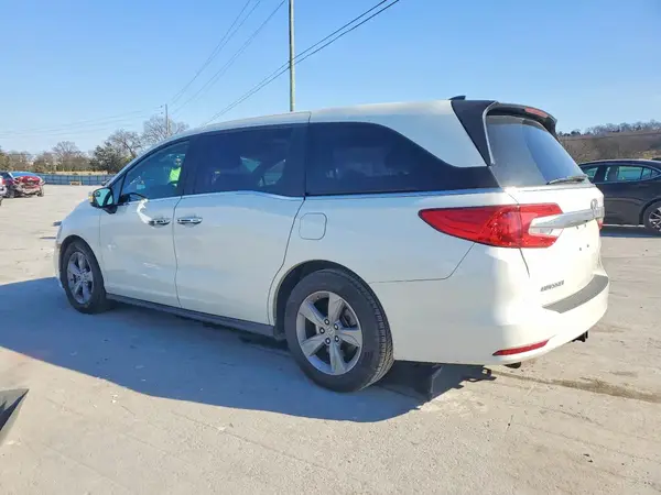 5FNRL6H75JB109267 2018 HONDA ODYSSEY - Image 2