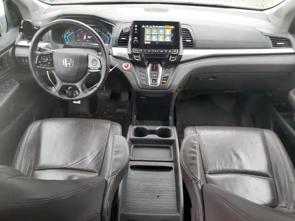 5FNRL6H75JB112153 2018 HONDA ODYSSEY - Image 8