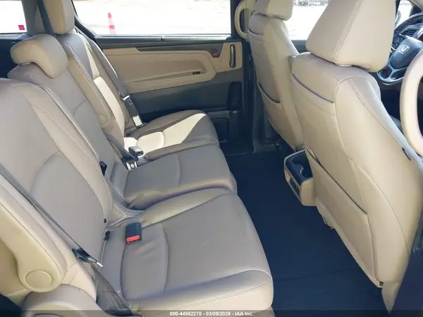 5FNRL6H75KB011650 2019 HONDA ODYSSEY - Image 8