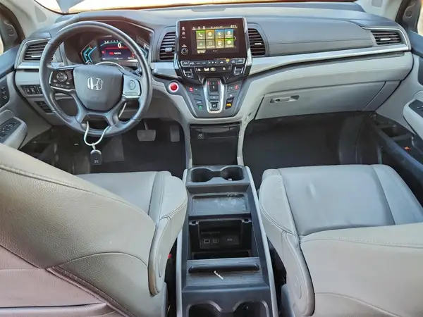5FNRL6H75KB054644 2019 HONDA ODYSSEY - Image 8