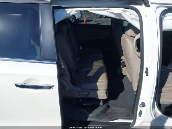 5FNRL6H75KB065563 2019 HONDA ODYSSEY - Image 8