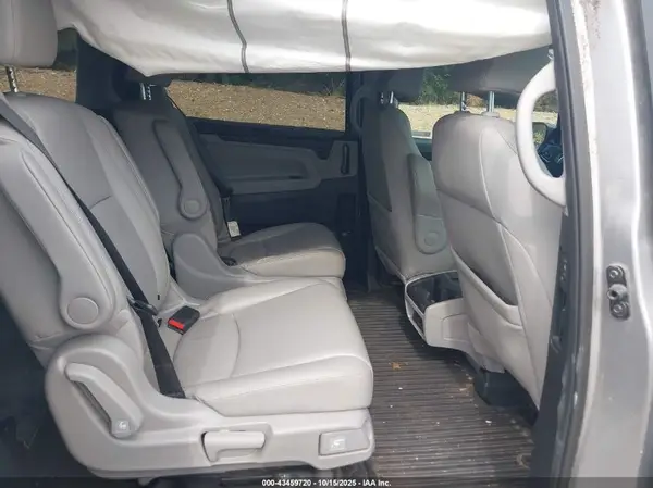 5FNRL6H75KB071377 2019 HONDA ODYSSEY - Image 8