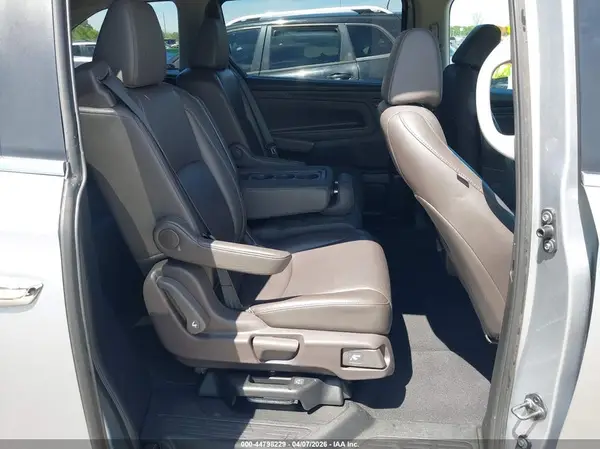 5FNRL6H75KB096621 2019 HONDA ODYSSEY - Image 8