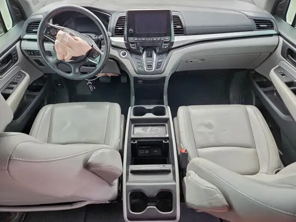 5FNRL6H75KB105043 2019 HONDA ODYSSEY - Image 8