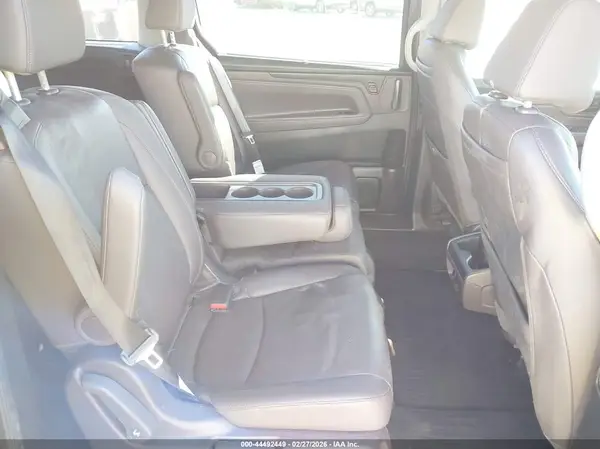 5FNRL6H75KB119296 2019 HONDA ODYSSEY - Image 8