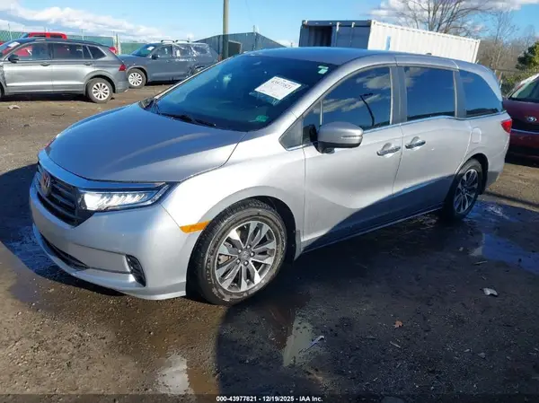 5FNRL6H75NB055958 2022 HONDA ODYSSEY - Image 2