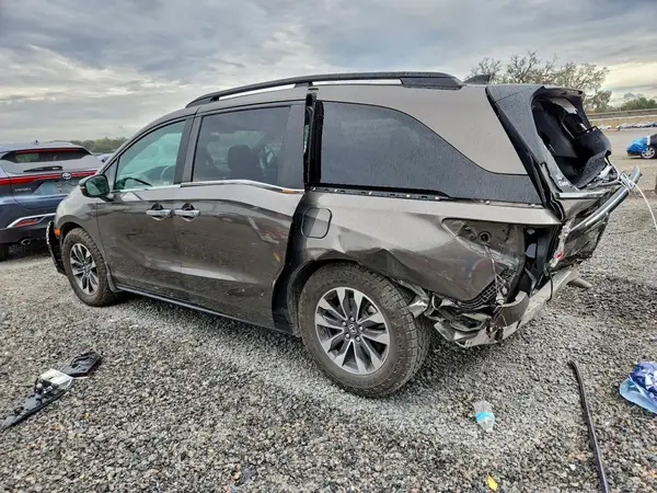5FNRL6H75NB061128 2022 HONDA ODYSSEY - Image 2