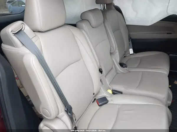 5FNRL6H75NB063218 2022 HONDA ODYSSEY - Image 8