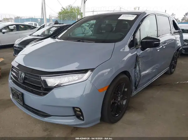 5FNRL6H75PB074822 2023 HONDA ODYSSEY - Image 2