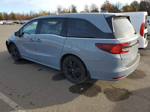 5FNRL6H75RB012517 2024 HONDA ODYSSEY - Image 2