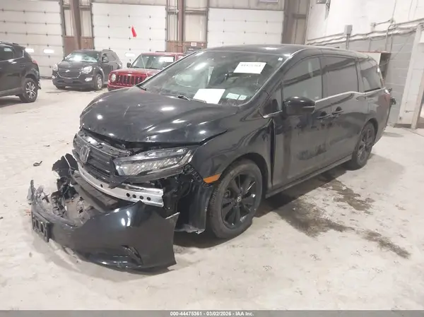 5FNRL6H75RB063905 2024 HONDA ODYSSEY - Image 2