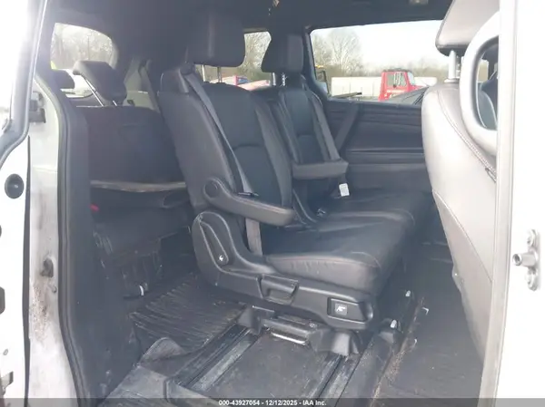 5FNRL6H75RB075102 2024 HONDA ODYSSEY - Image 8