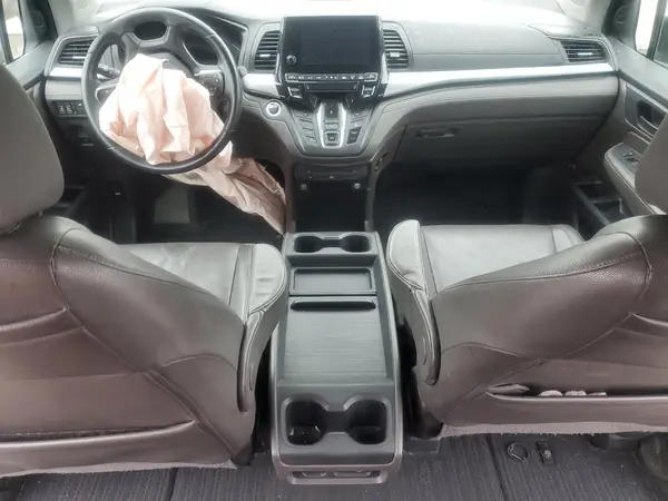 5FNRL6H76JB004947 2018 HONDA ODYSSEY - Image 8