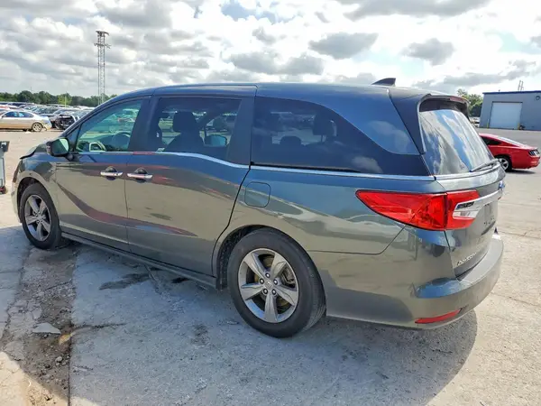 5FNRL6H76JB008173 2018 HONDA ODYSSEY - Image 2