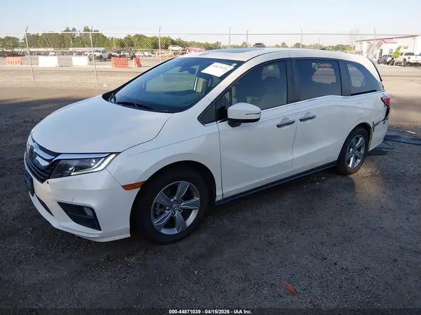 5FNRL6H76JB009937 2018 HONDA ODYSSEY - Image 2