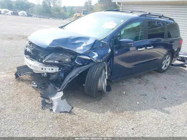 5FNRL6H76JB011087 2018 HONDA ODYSSEY - Image 2