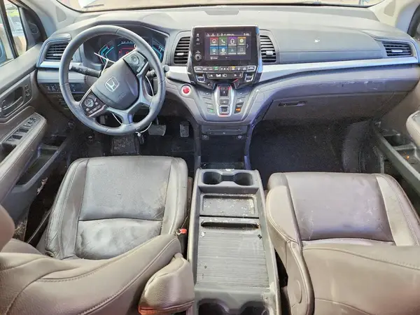 5FNRL6H76JB013258 2018 HONDA ODYSSEY - Image 8