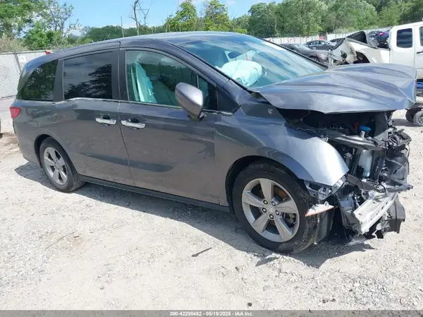 5FNRL6H76JB025166 2018 HONDA ODYSSEY - Image 1