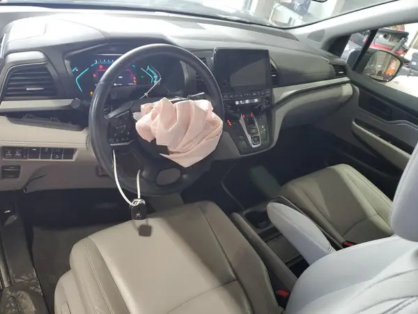 5FNRL6H76JB029718 2018 HONDA ODYSSEY - Image 8