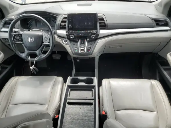 5FNRL6H76JB036345 2018 HONDA ODYSSEY - Image 8