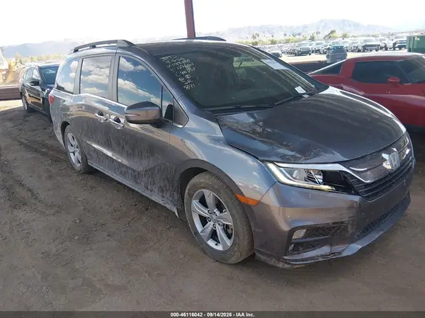5FNRL6H76JB038080 2018 HONDA ODYSSEY - Image 1