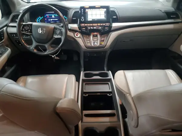 5FNRL6H76JB042162 2018 HONDA ODYSSEY - Image 8