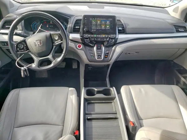 5FNRL6H76JB043313 2018 HONDA ODYSSEY - Image 8