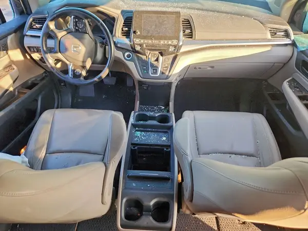 5FNRL6H76JB044137 2018 HONDA ODYSSEY - Image 8