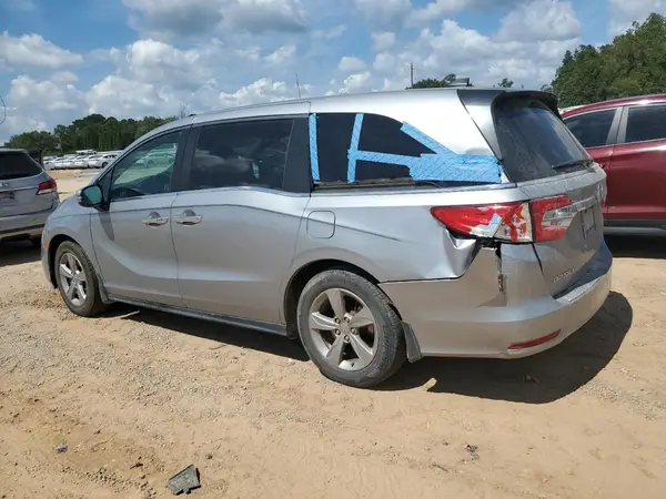 5FNRL6H76JB052500 2018 HONDA ODYSSEY - Image 2
