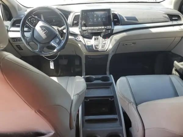 5FNRL6H76JB052500 2018 HONDA ODYSSEY - Image 8