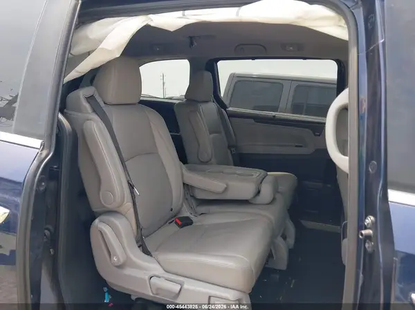 5FNRL6H76JB057891 2018 HONDA ODYSSEY - Image 8